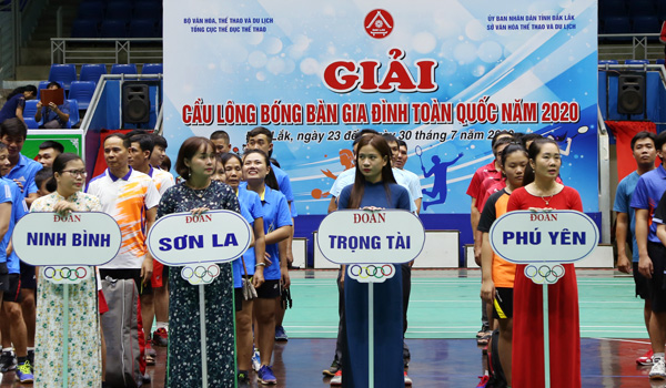 Khai mạc Giải cầu lông, bóng bàn gia đình toàn quốc năm 2020